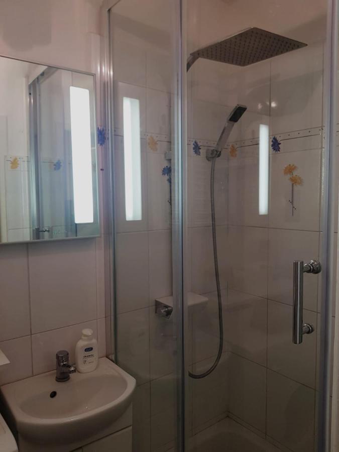 Apartament Plac Trzech Krzyzy وارسو المظهر الخارجي الصورة