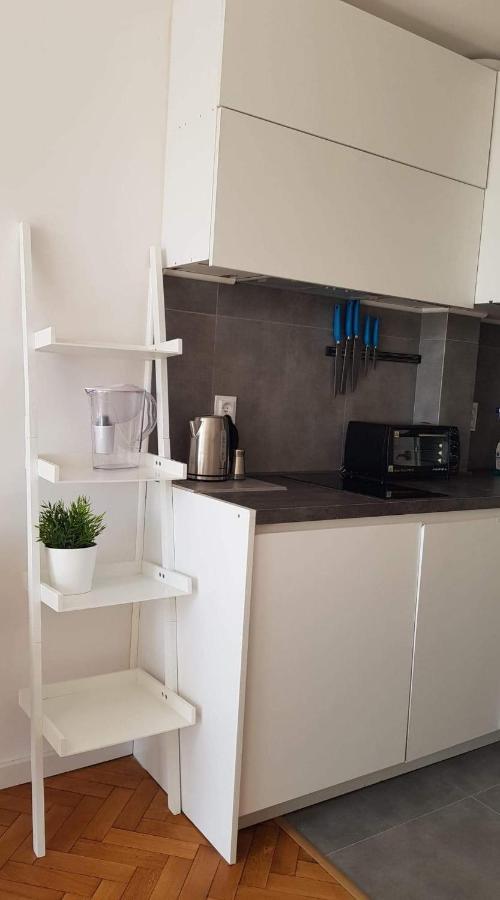 شقة Apartament Plac Trzech Krzyzy وارسو المظهر الخارجي الصورة